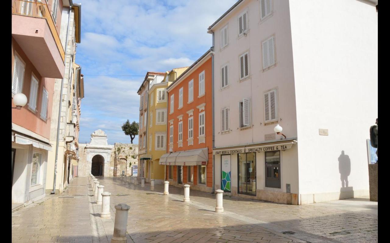 Appartement Diadora à Zadar Extérieur photo