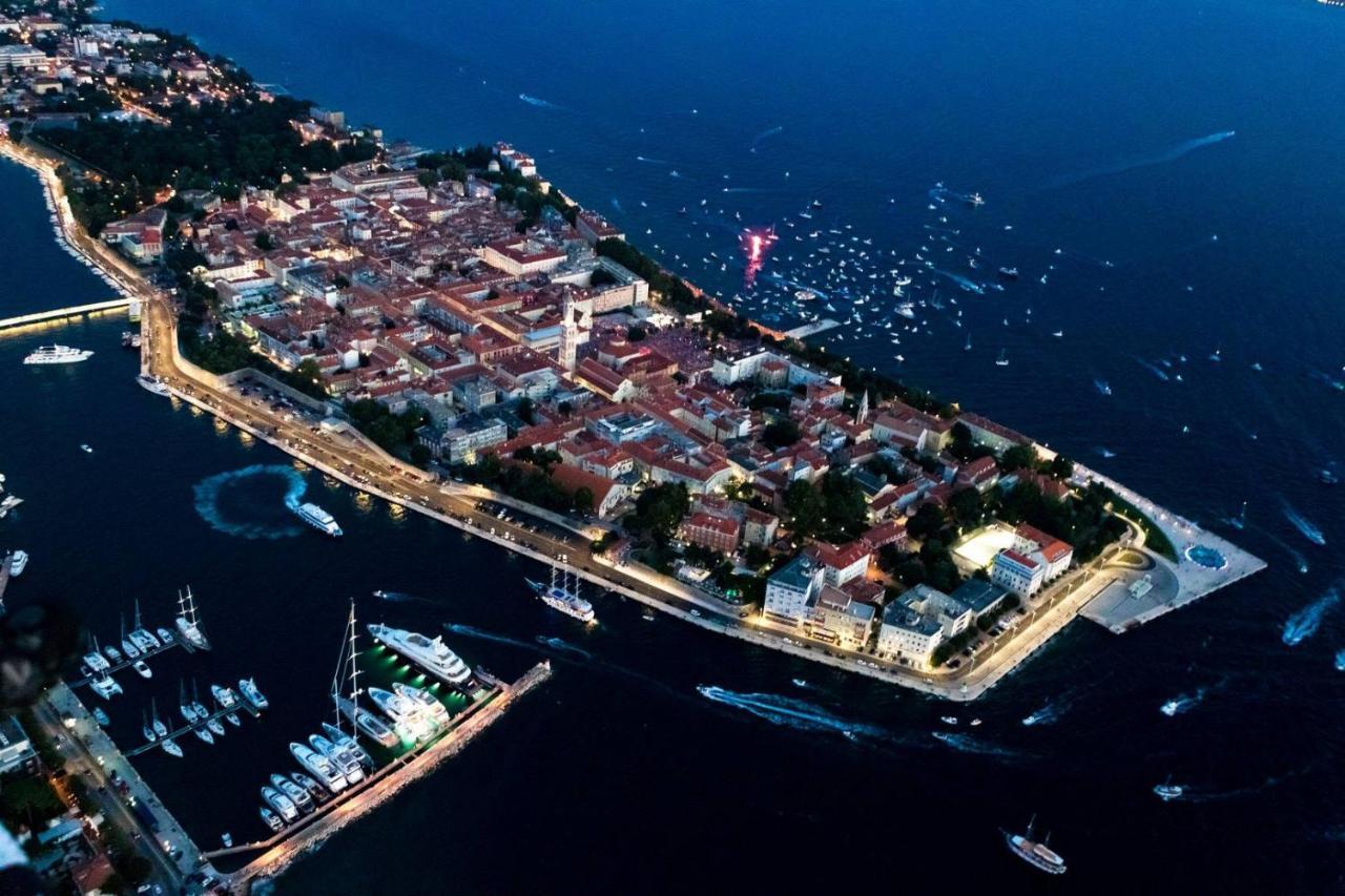 Appartement Diadora à Zadar Extérieur photo